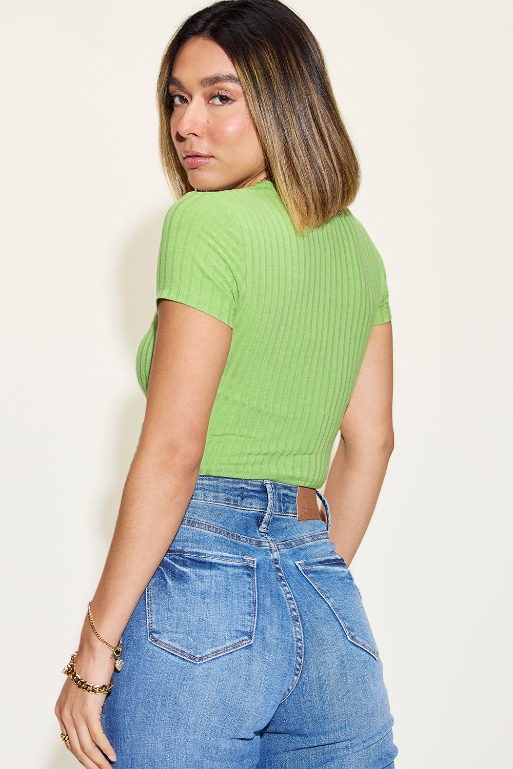 Basic Bae Full Size Ribbed Round Neck Short Sleeve T-Shirt - Fragrance Spice